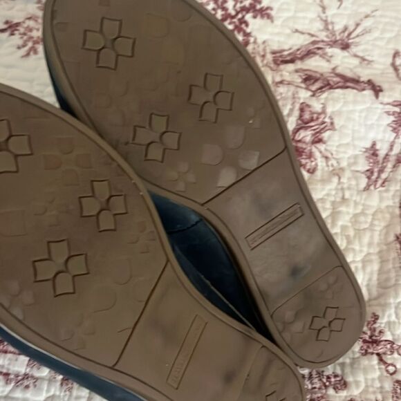 Women's Leather Loafers with Buckle Detail - Picture 4 of 5